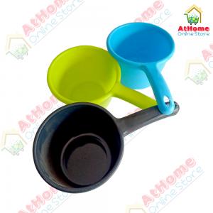 Plastic, Water Dipper / Tabo